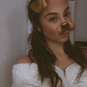 Meet your Posher, Deanna